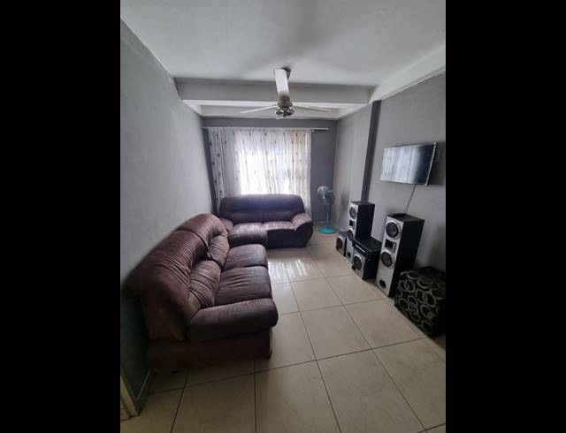 1 BEDROOM APARTMENT FOR SALE IN WILD EN WEIDE